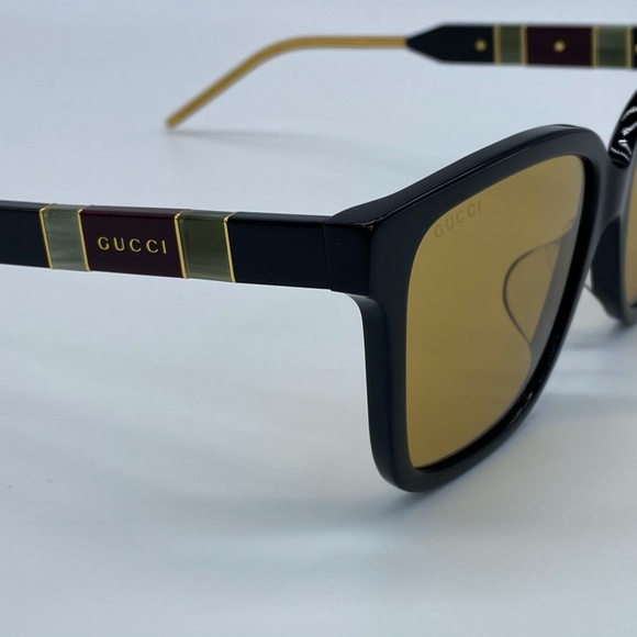 Gucci Novelty Square Sunglasses - Picture 4 of 10